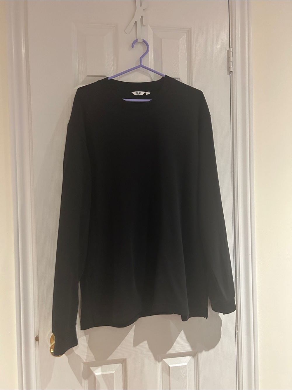 Uniqlo Black Long-Sleeve Crewneck Tee